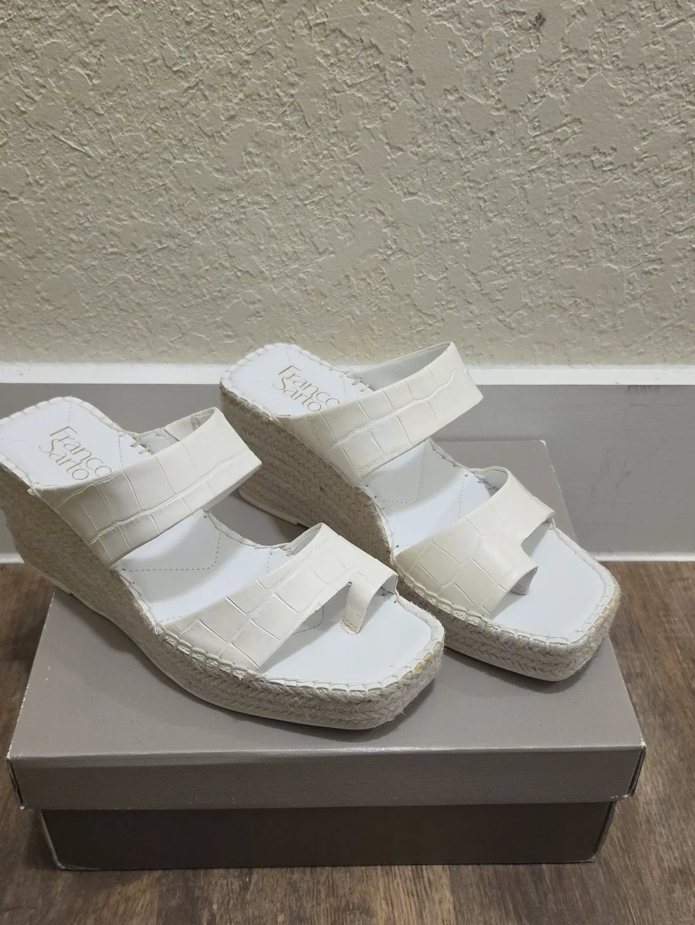 Franco Sarto White Croc-Embossed Espadrille Wedge Sandals with Toe Loop